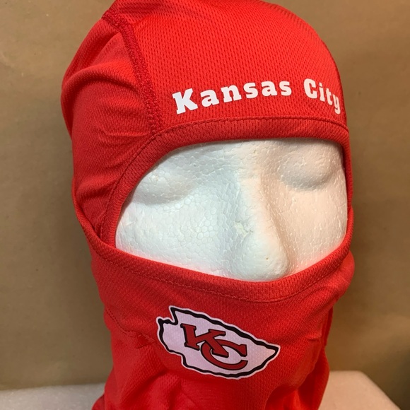 Kansas City Chiefs Football 🏈 Team Face Cover Ski Mask - Picture 4 of 9